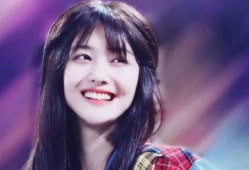 娱乐圈吃瓜七七是谁,揭秘神秘网络红人的幕后故事